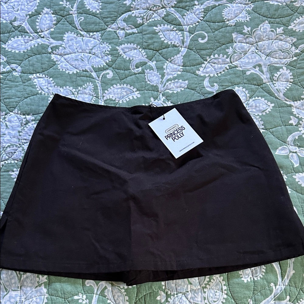 NWT Princess Polly Skort Size 4